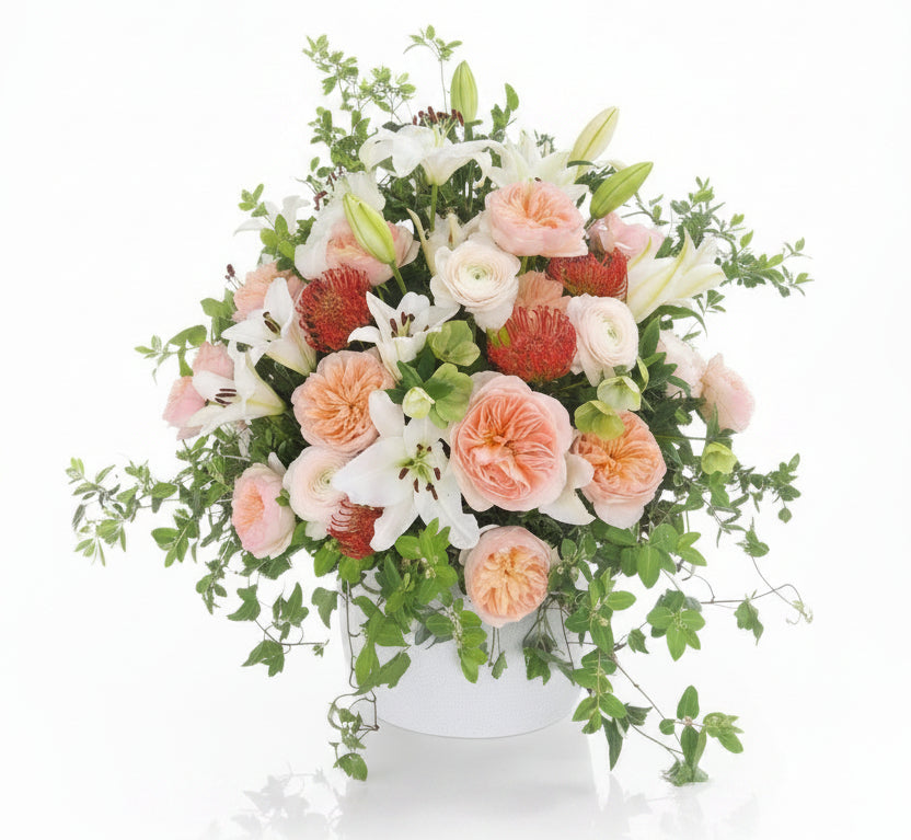 Florist's Choice Très Grande Arrangement